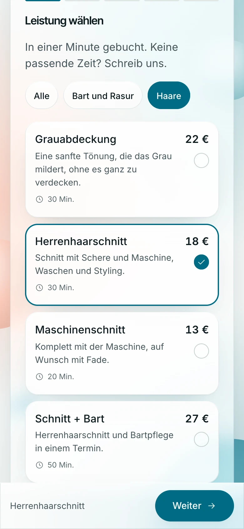 Buchungsseite eines Barbershops auf dem Handy: Leistungen mit Preisen, Herrenhaarschnitt gewählt